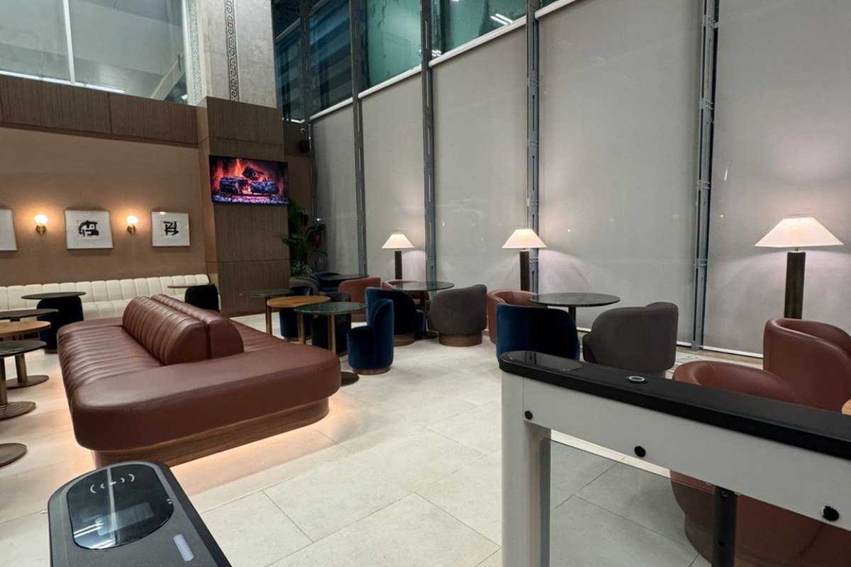 Meet and Greet with VIP Lounge